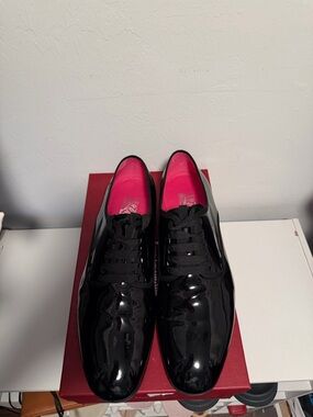 Salvatore Ferragamo Black Patent Leather Oxfords with Pink Lining